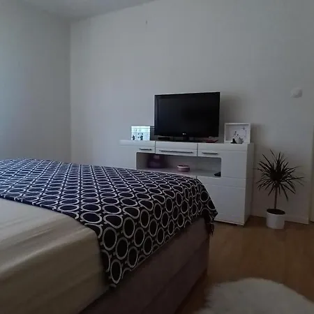 Leona Apartment-perfect For Four 스플리트