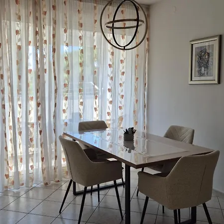 Leona Apartment-perfect For Four * 斯普利特