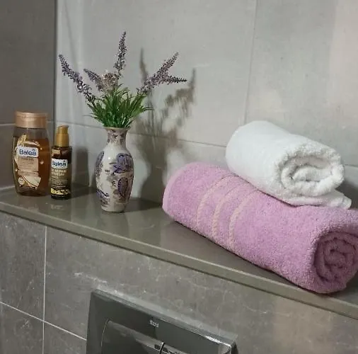 Leona Apartment-perfect For Four Апартаменты Сплит